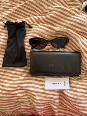 Chanel Style 5416 Black Acetate Oval Sunglasses